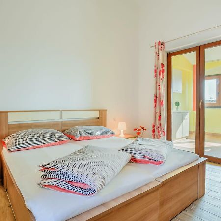 Apartment Ulika-4 By Interhome Tar-Vabriga 外观 照片